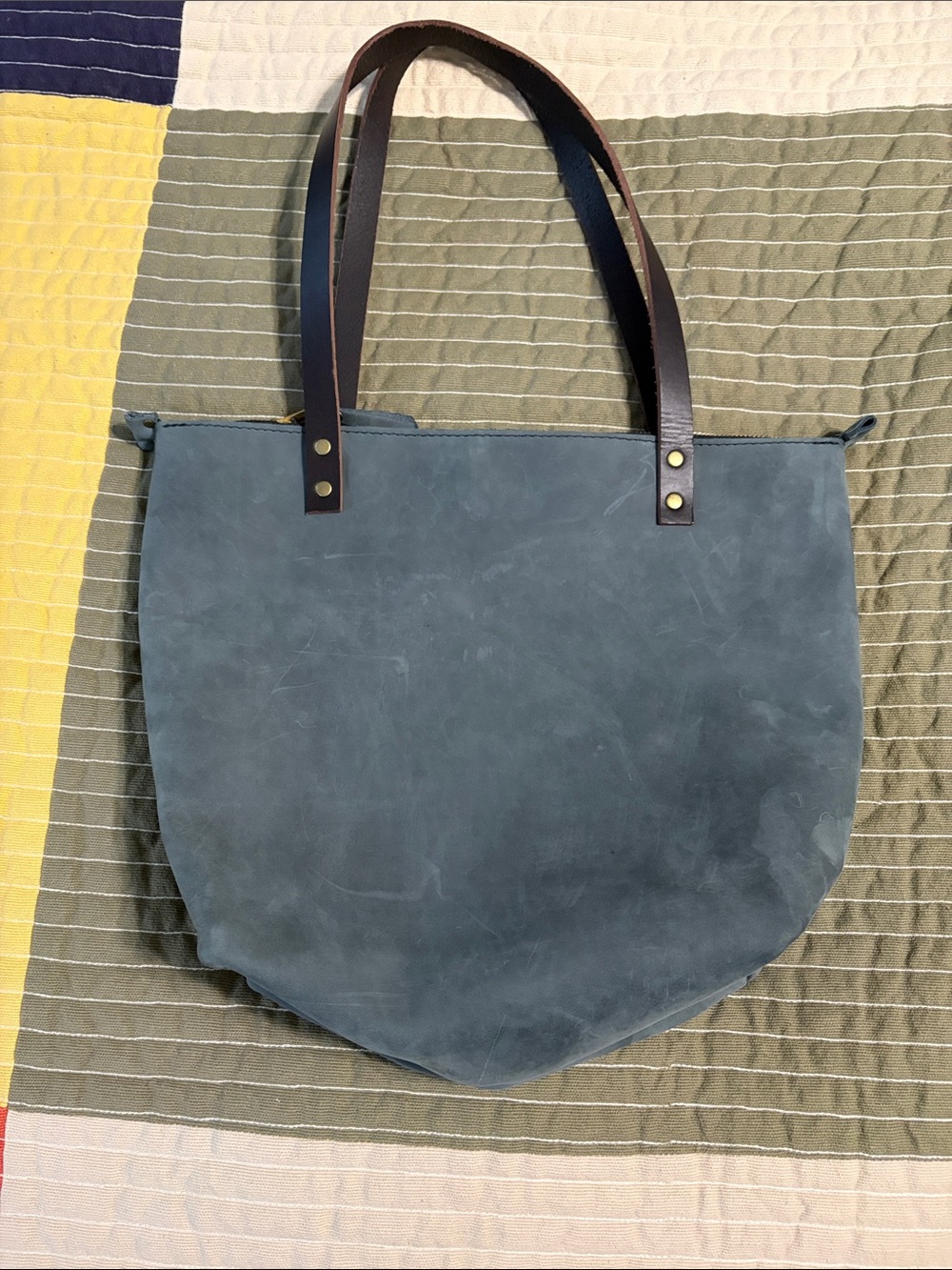 Portland Leather Grey Tote - Picture 2 of 4